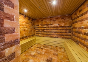 اطلالة بحر - شقة غرفة وصالة - ضمن مجمع فاخر -في كاستل / الانيا 