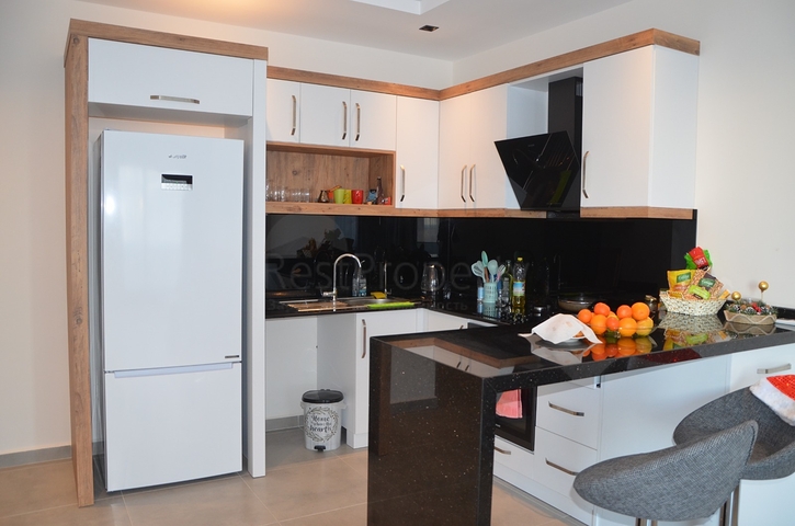 مجمع حديث - شقة مفروشة غرفة وصالة - محمودلار / الانيا 