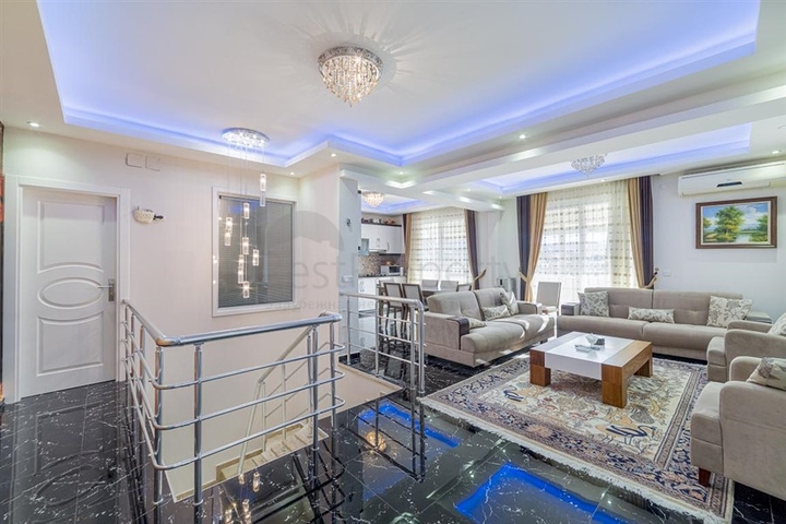 اطلالة بحر - دوبلكس واسعة مفروشة -تصميم 3 غرف وصالة -في محمودلار / الانيا 