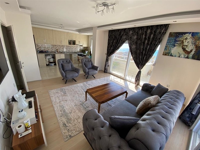 اطلالة بحر - دوبلكس واسعة مفروشة - في محمودلار / الانيا 