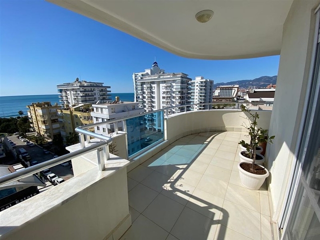 اطلالة بحر - دوبلكس واسعة مفروشة - في محمودلار / الانيا 