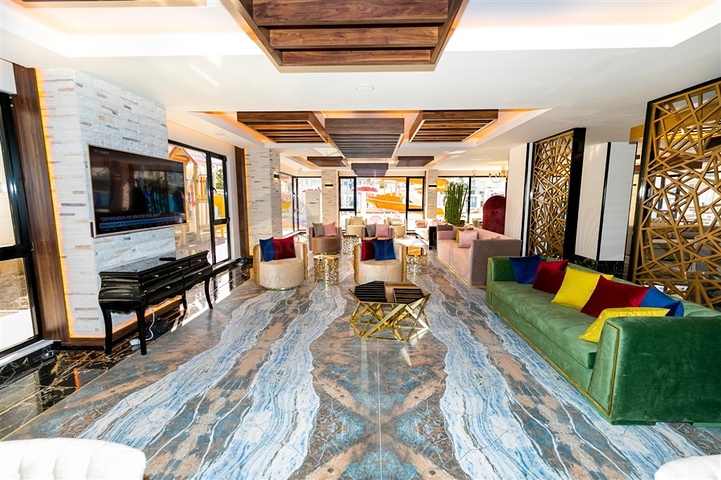 اطلالة بحر - مجمع 5 نجوم - شقة 2 غرفة وصالة -في محمودلار / الانيا 