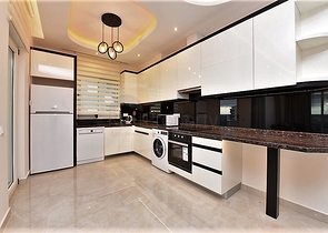 اطلالة بحر - مجمع 5 نجوم - شقة 2 غرفة وصالة -في محمودلار / الانيا 