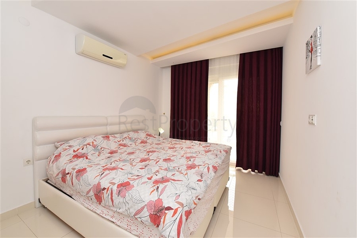 شقة غرفة وصالة ضمن مجمع فاخر في مركز الانيا 