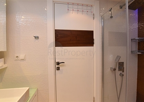 شقة غرفة وصالة ضمن مجمع فاخر في مركز الانيا 