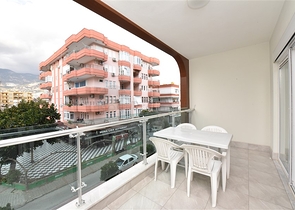 شقة غرفة وصالة ضمن مجمع فاخر في مركز الانيا 