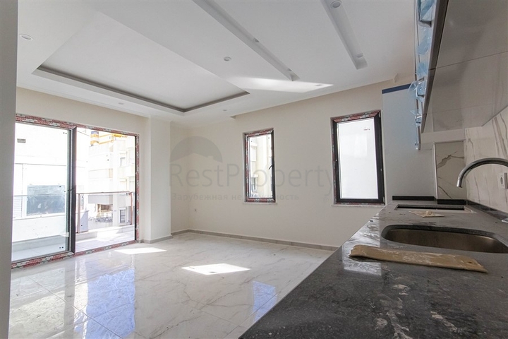 شقة غرفة وصالة جديدة -في محمودلار / الانيا 