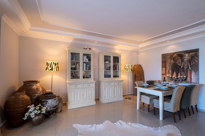 شقة واسعة - غرفتين وصالة مفروشة -في محمودلار / الانيا 