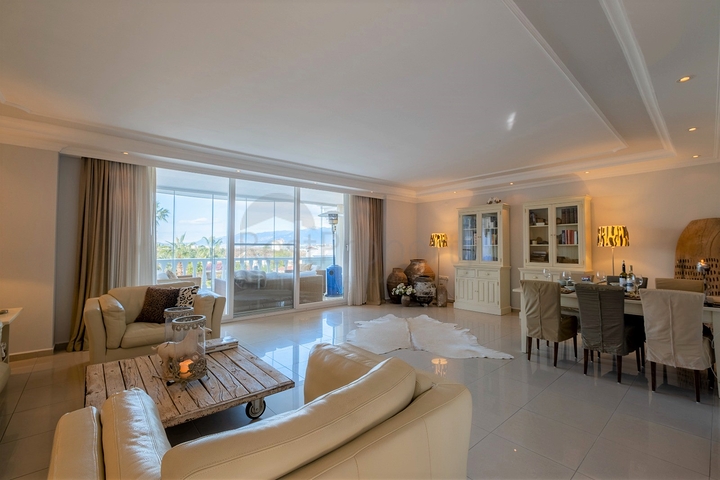 شقة واسعة - غرفتين وصالة مفروشة -في محمودلار / الانيا 