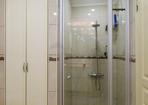 شقة واسعة - غرفتين وصالة مفروشة -في محمودلار / الانيا 