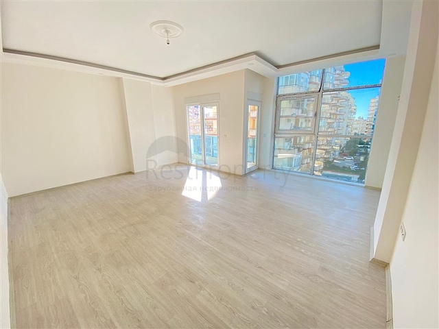 شقة غرفتين وصالة مع مطبخ منفصل - ضمن مجمع جديد - في محمودلار / الانيا 