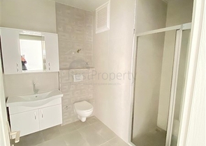 شقة غرفتين وصالة مع مطبخ منفصل - ضمن مجمع جديد - في محمودلار / الانيا 