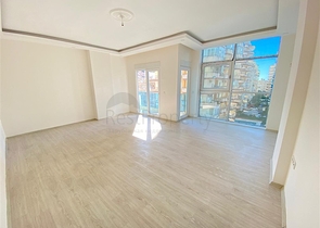 شقة غرفتين وصالة مع مطبخ منفصل - ضمن مجمع جديد - في محمودلار / الانيا 