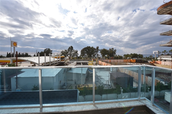 اطلالة بحر مباشرة -شقة غرفة وصالة ضمن مجمع جديد - في كارجيجاك / الانيا 