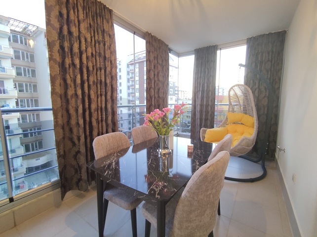 شقق غرفتين وصالة مفروشة -مجمع سكني قريب من البحر - في محمودلار / الانيا