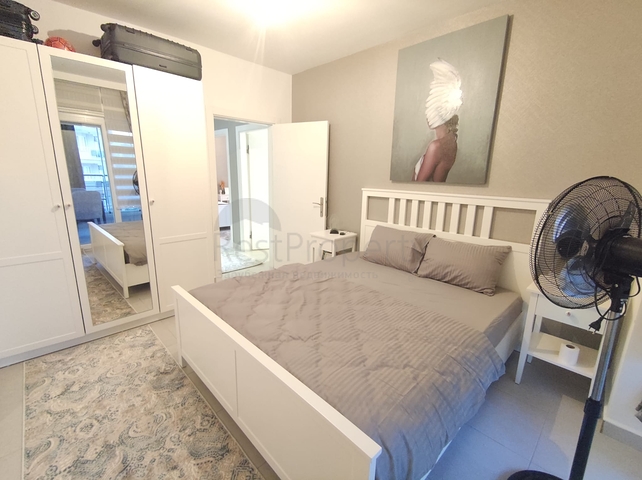 شقق غرفتين وصالة مفروشة -مجمع سكني قريب من البحر - في محمودلار / الانيا