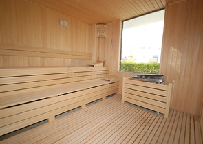 شقق غرفتين وصالة مفروشة -مجمع سكني قريب من البحر - في محمودلار / الانيا