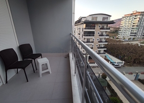 شقق غرفتين وصالة مفروشة -مجمع سكني قريب من البحر - في محمودلار / الانيا