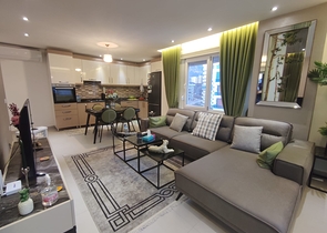 شقق غرفتين وصالة مفروشة -مجمع سكني قريب من البحر - في محمودلار / الانيا