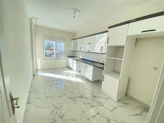 مطبخ منفصل - شقة غرفتين وصالة -مجمع سكني - محمودلار / الانيا 