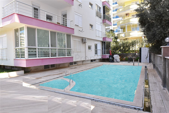 شقة غرفة وصالة مفروشة -سعر مناسب - في محمودلار / الانيا 