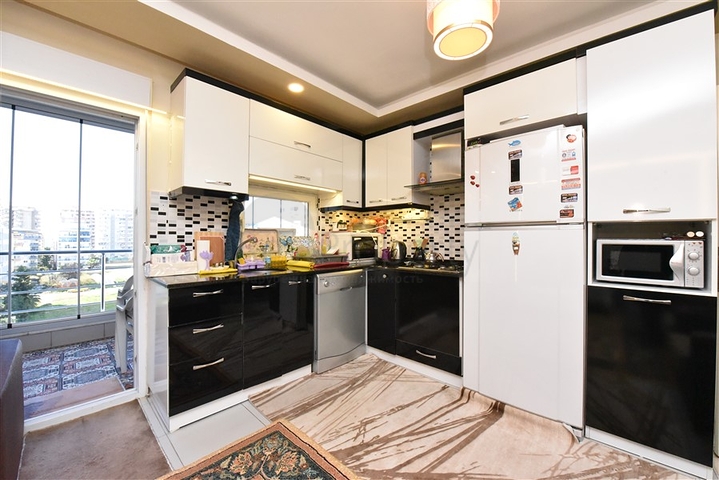 شقة غرفة وصالة مفروشة -سعر مناسب - في محمودلار / الانيا 