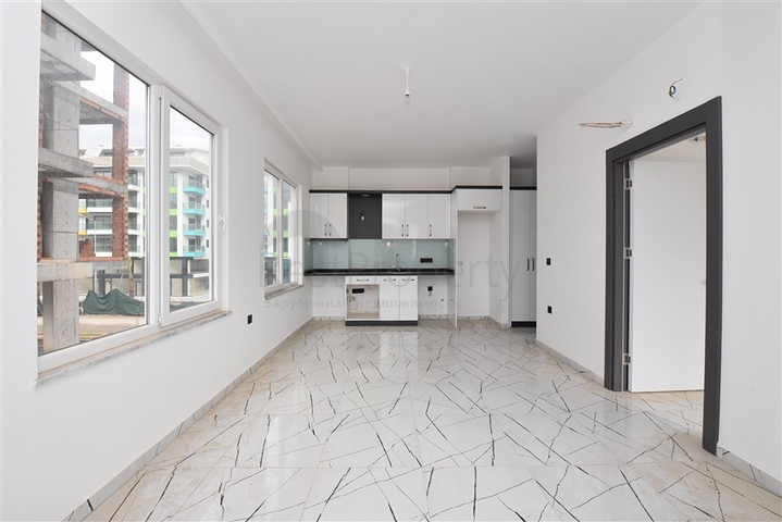 اطلالة بحر مباشرة -شقة غرفة وصالة -مجمع جديد - في كارجيجاك / الانيا 