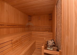 اطلالة بحر مباشرة -شقة غرفة وصالة -مجمع جديد - في كارجيجاك / الانيا 