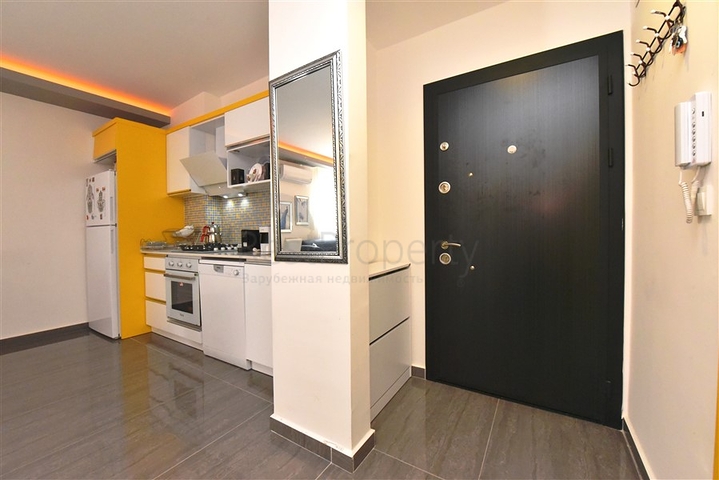 شقة انيقة  - غرفة وصالة مفروشة -ضمن مجمع حديث - في محمودلار / الانيا