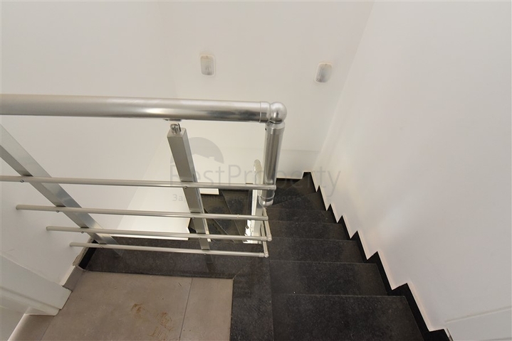 دوبلكس 2 غرفة وصالة ضمن مجمع جديد في محمودلار / الانيا 