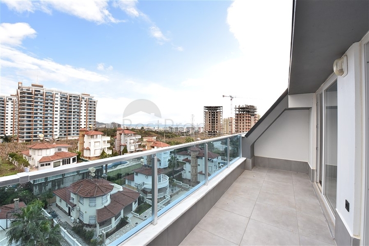 دوبلكس 2 غرفة وصالة ضمن مجمع جديد في محمودلار / الانيا 