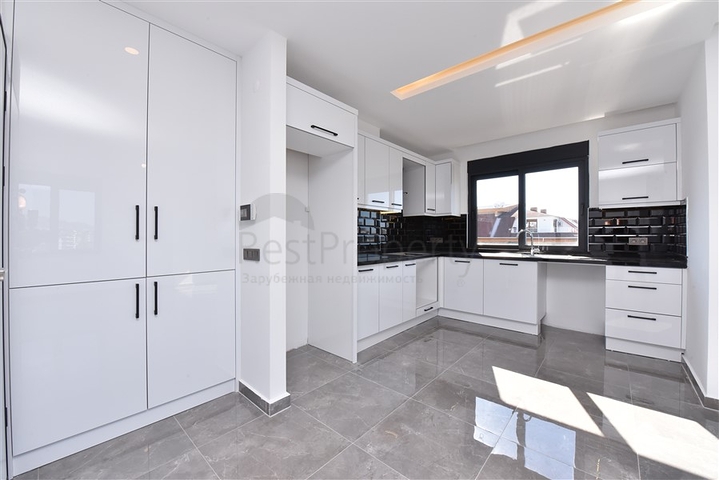 اطلالة بحر - دوبلكس غرفتين وصالة في كاستل / الانيا 