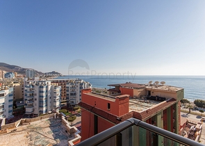 اطلالة بحرية مباشرة -شقة غرفتين وصالة - مجمع حديث -في محمودلار/ الانيا 