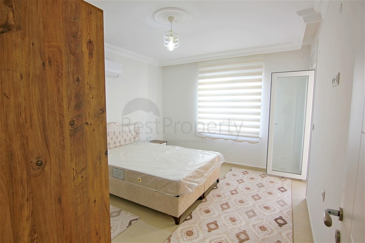 شقة واسعة - غرفة نوم وصالة مفروشة - في محمودلار/ الانيا 