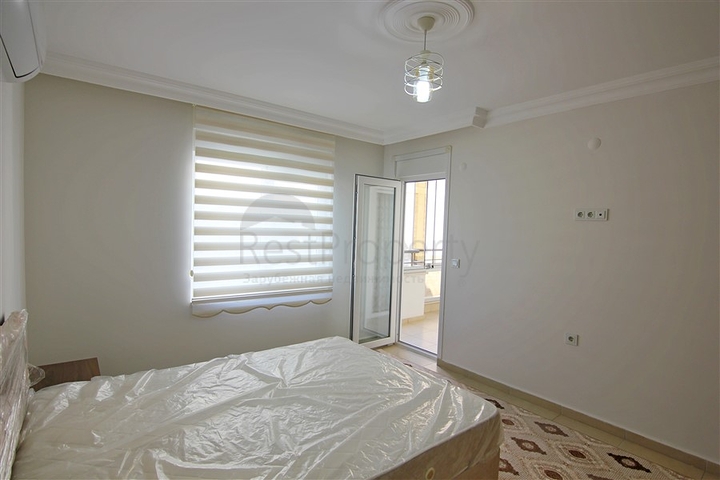 شقة واسعة - غرفة نوم وصالة مفروشة - في محمودلار/ الانيا 