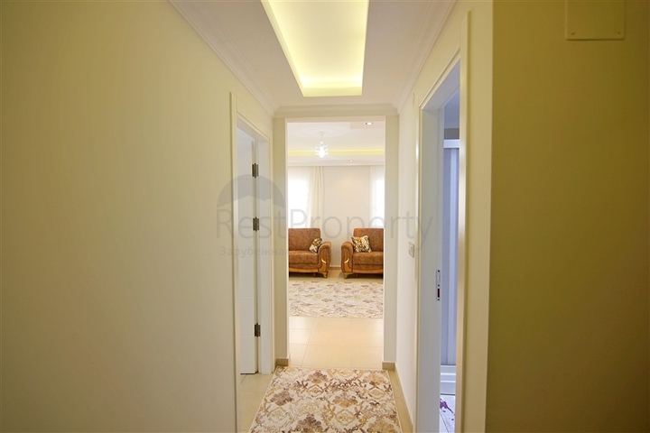 شقة واسعة - غرفة نوم وصالة مفروشة - في محمودلار/ الانيا 