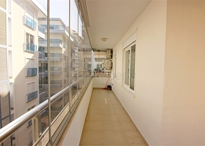 شقة واسعة - غرفة نوم وصالة مفروشة - في محمودلار/ الانيا 