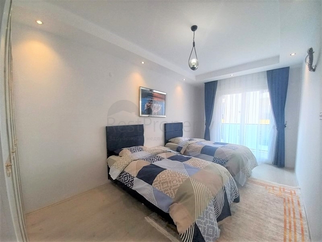 على شارع بارباروس - شقة غرفتين وصالة مفروشة - مجمع حديث - في محمودلار / الانيا 