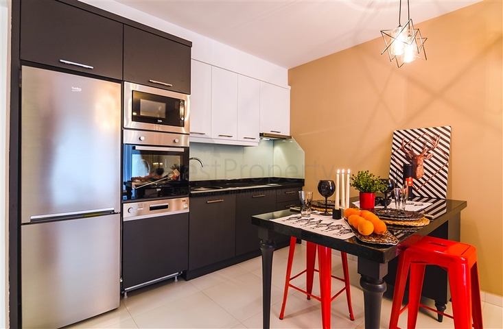 شقة انيقة - تصميم غرفة وصالة - ضمن مجمع فاخر في كارجيجاك / الانيا 