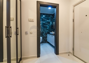 شقة انيقة - تصميم غرفة وصالة - ضمن مجمع فاخر في كارجيجاك / الانيا 