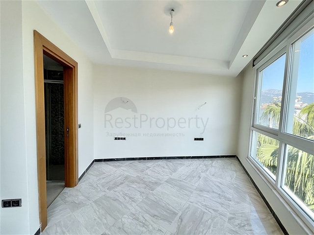 شقق للبيع في اوبا - دوبلكس 3 غرف وصالة -ضمن مجمع حديث - قريب من البحر - اوبا / الانيا 