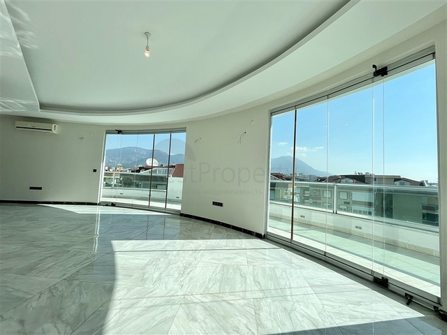 شقق للبيع في اوبا - دوبلكس 3 غرف وصالة -ضمن مجمع حديث - قريب من البحر - اوبا / الانيا 