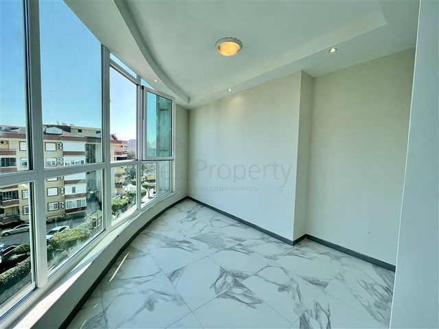 شقق للبيع في اوبا - دوبلكس 3 غرف وصالة -ضمن مجمع حديث - قريب من البحر - اوبا / الانيا 