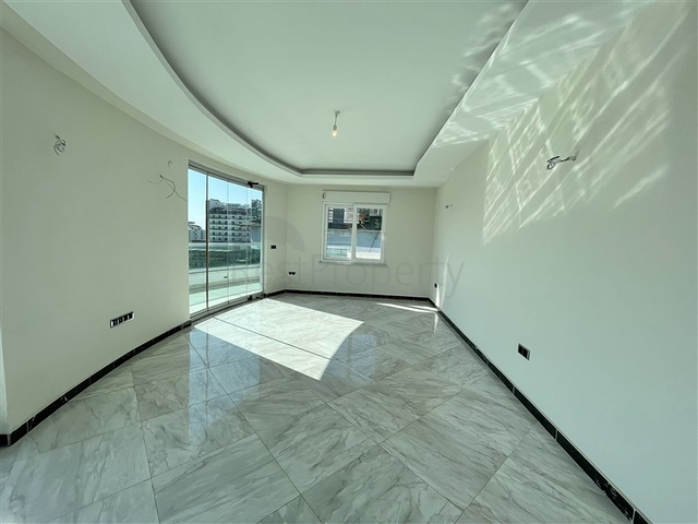 شقق للبيع في اوبا - دوبلكس 3 غرف وصالة -ضمن مجمع حديث - قريب من البحر - اوبا / الانيا 