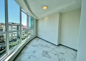 شقق للبيع في اوبا - دوبلكس 3 غرف وصالة -ضمن مجمع حديث - قريب من البحر - اوبا / الانيا 