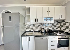 اطلالة بحر مباشرة -شقة غرفتين وصالة -في محمودلار / الانيا 