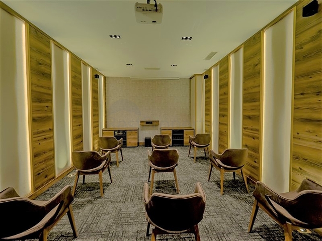 مجمع حديث فاخر - شقة غرفتين وصالة -قريبة من البحر - في محمودلار / الانيا 