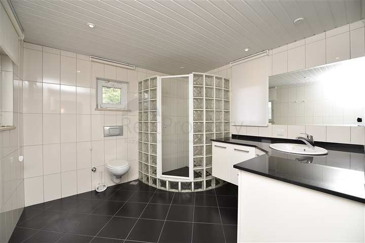 فيلا اطلالة بحر في الانيا - 5 غرف وصالة -مسبح خاص - في جيكجلي / الانيا 