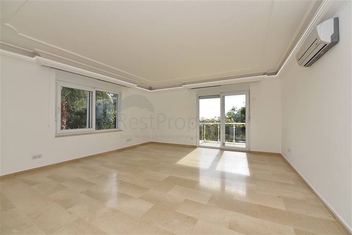 فيلا اطلالة بحر في الانيا - 5 غرف وصالة -مسبح خاص - في جيكجلي / الانيا 