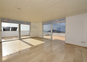 فيلا اطلالة بحر في الانيا - 5 غرف وصالة -مسبح خاص - في جيكجلي / الانيا 